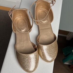 Disney Girls Gold Glitter Princess Shoes Size 2